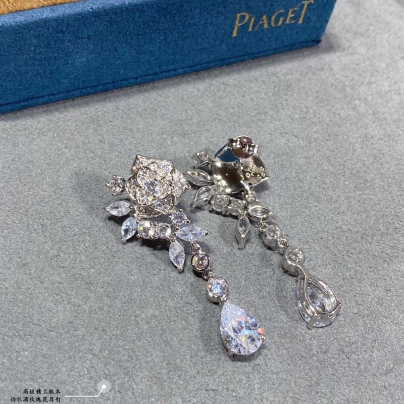 Piaget Earrings - Click Image to Close